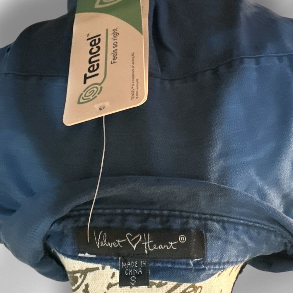 Velvet Heart Denim Blue Jumpsuit - Picture 6 of 8